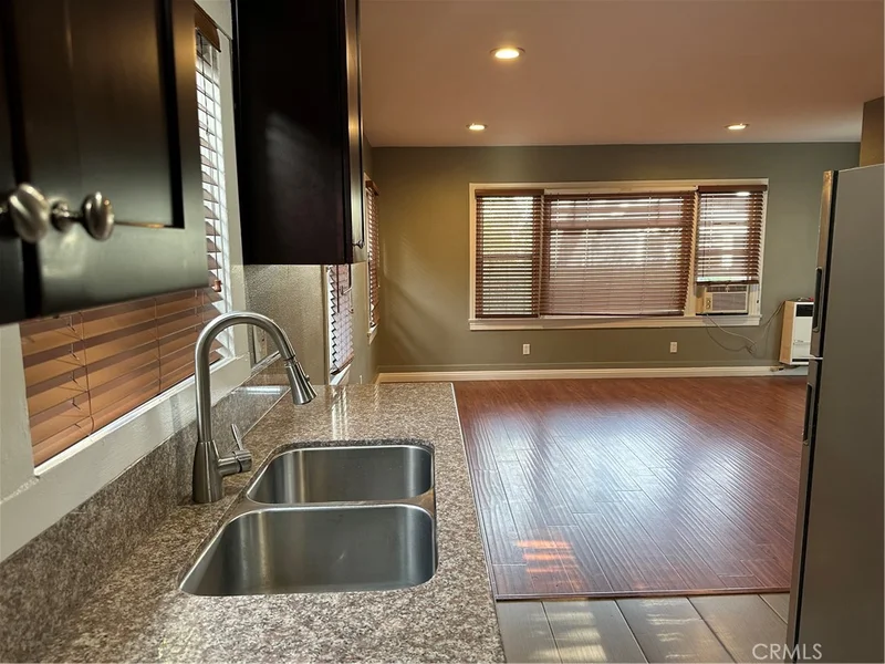 Photo 2 of 1250 E Huntington Drive D