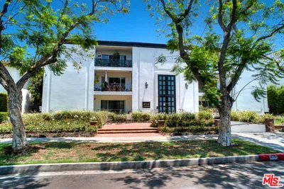 416 N Oakhurst Drive 107