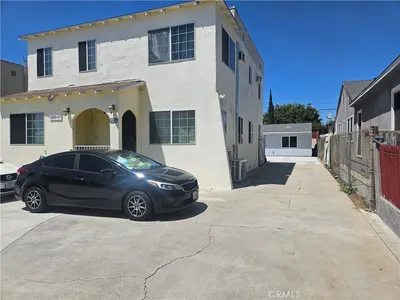 1307 S Woods A