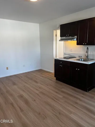 60 A Brentwood Avenue