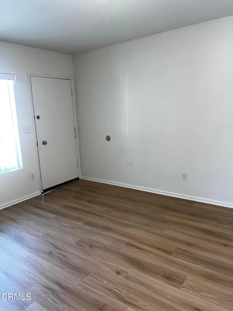 Interior 3