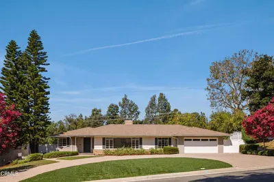 4817 Fairlawn Drive, La Canada Flintridge, CA 91011