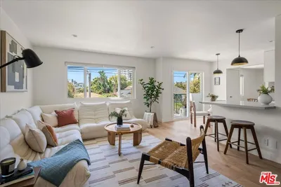 2721 2nd Street 101 photo 2