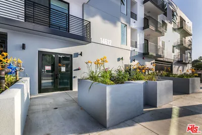 14612 Calvert Street 202, Van Nuys, CA 91411