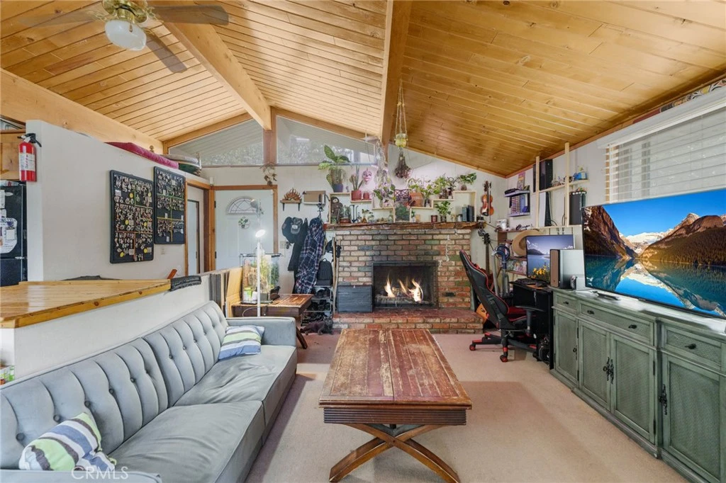 Interior 2