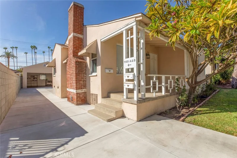 Photo 2 of 1149 Winchester Avenue