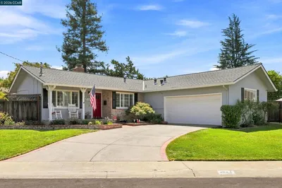 4044 Poplar Ave, Concord, CA 94521-1031