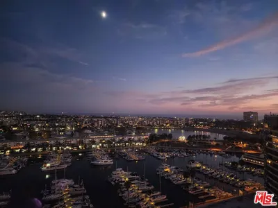4314 Marina City PH17
