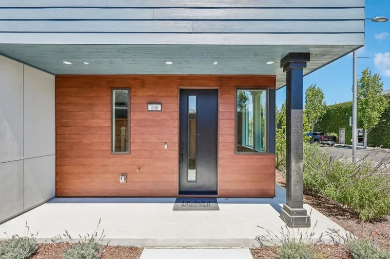 Photo 2 of 100 Koa Court