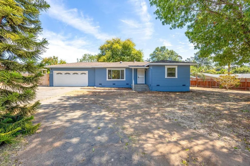 Photo 2 of 1223 Coventry Rd