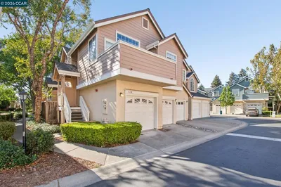 97 Manchester Dr