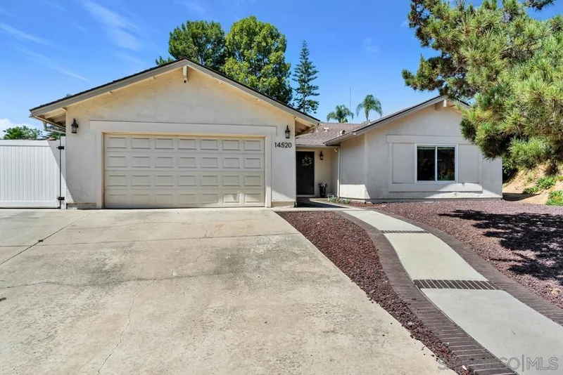 Photo 2 of 14520 Hillndale Way