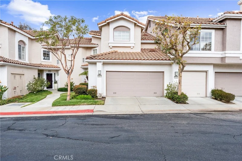 1037 S Daybreak Court