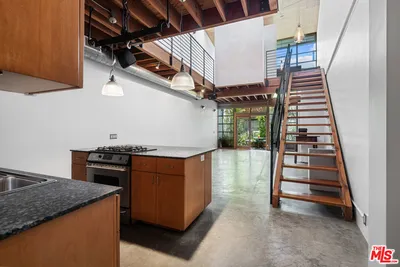 1130 5th Avenue