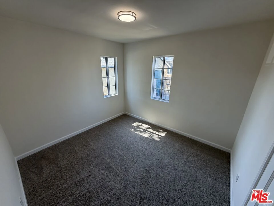 Interior 3