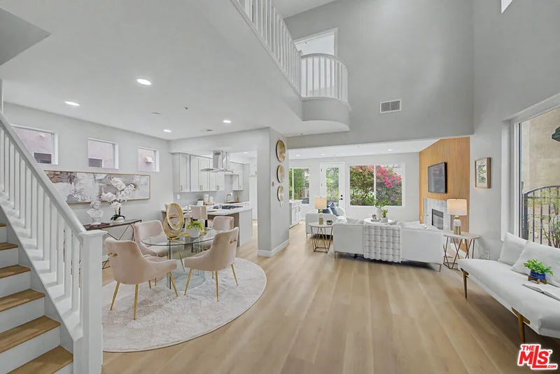 Photo 2 of 13426 Ashbury Court