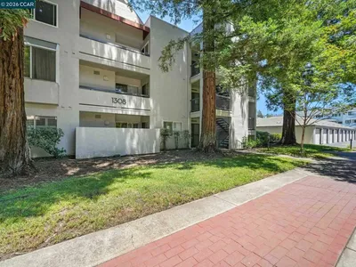 1308 Walden Rd 27 photo 2