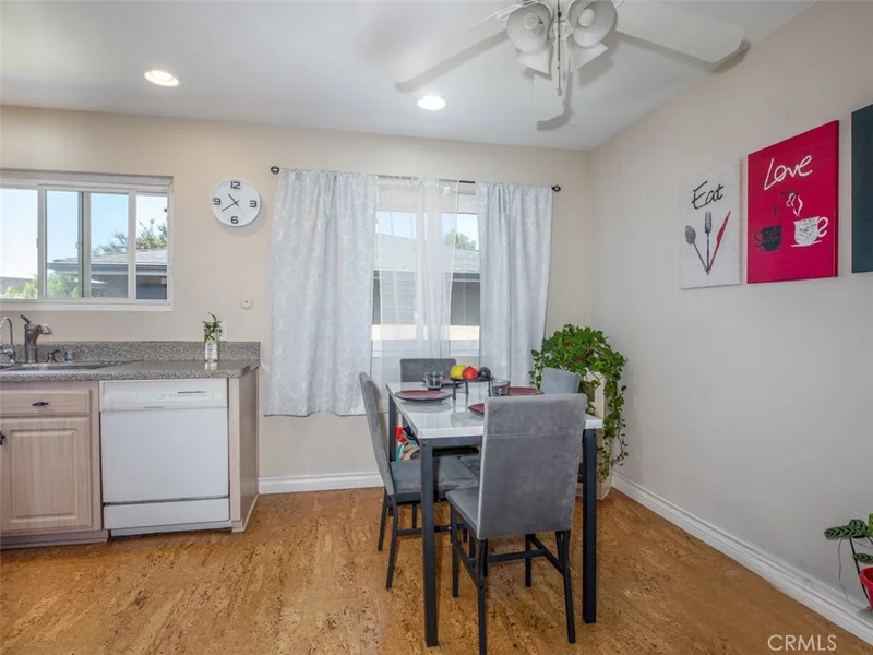660 S Glassell 12 photo 2
