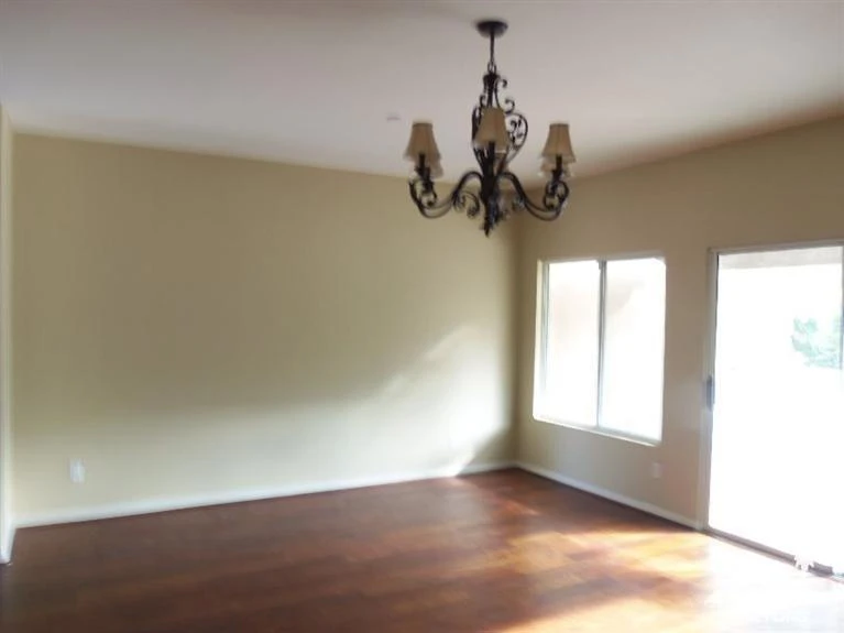 Interior 4