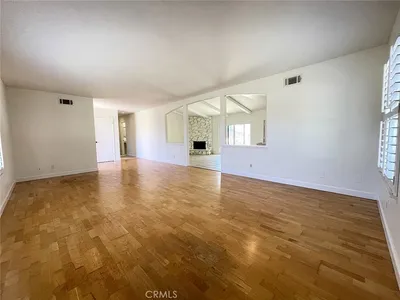 4301 Edenbury photo 2