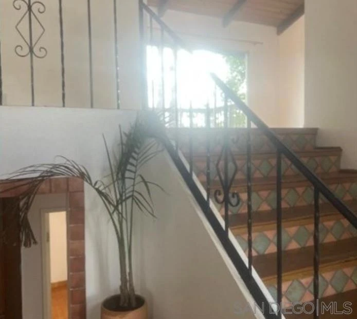 Interior 2