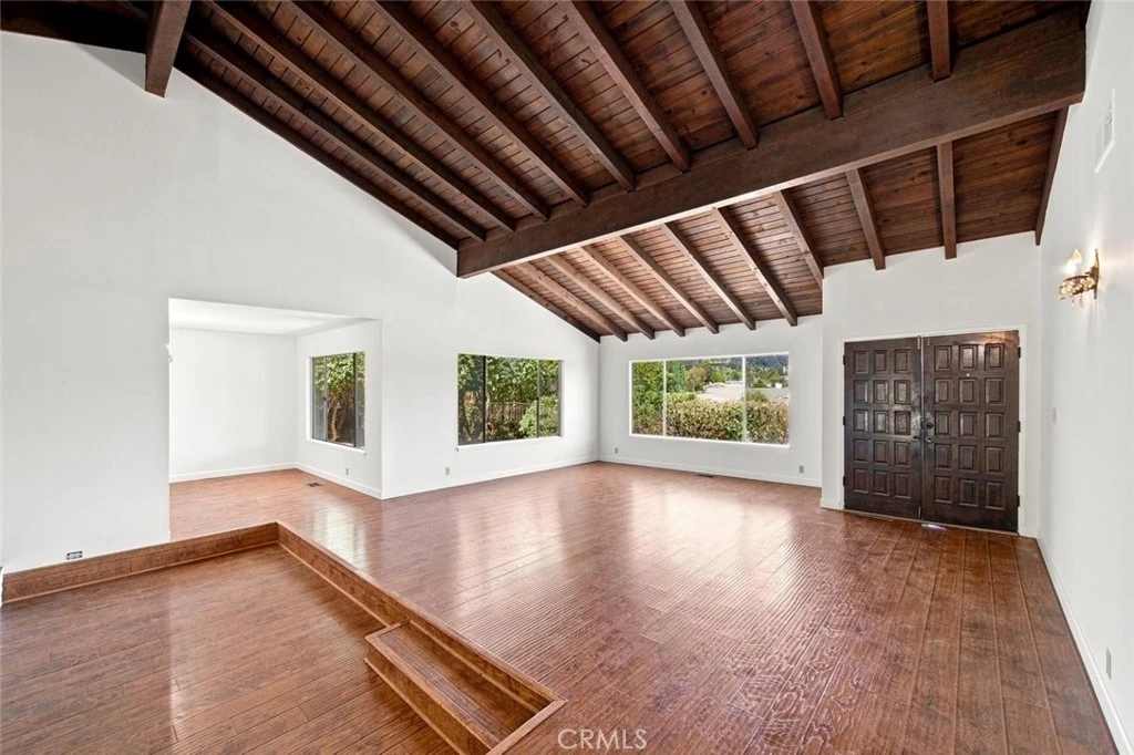 Interior 2