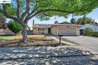 2650 Colony Dr