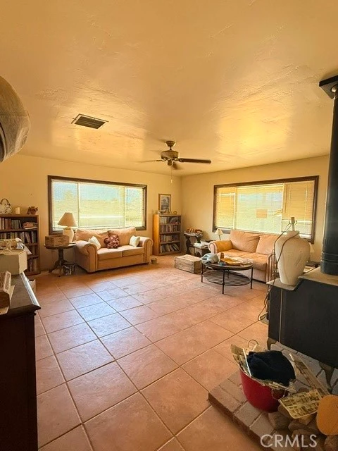 Interior 3