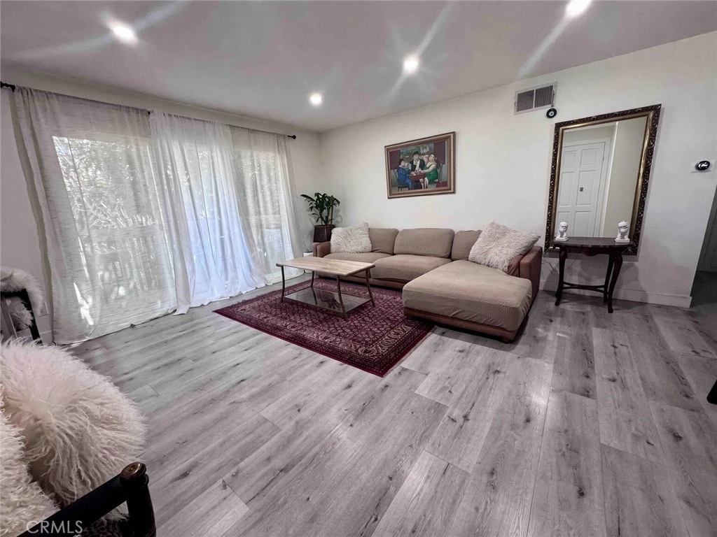 Interior 1