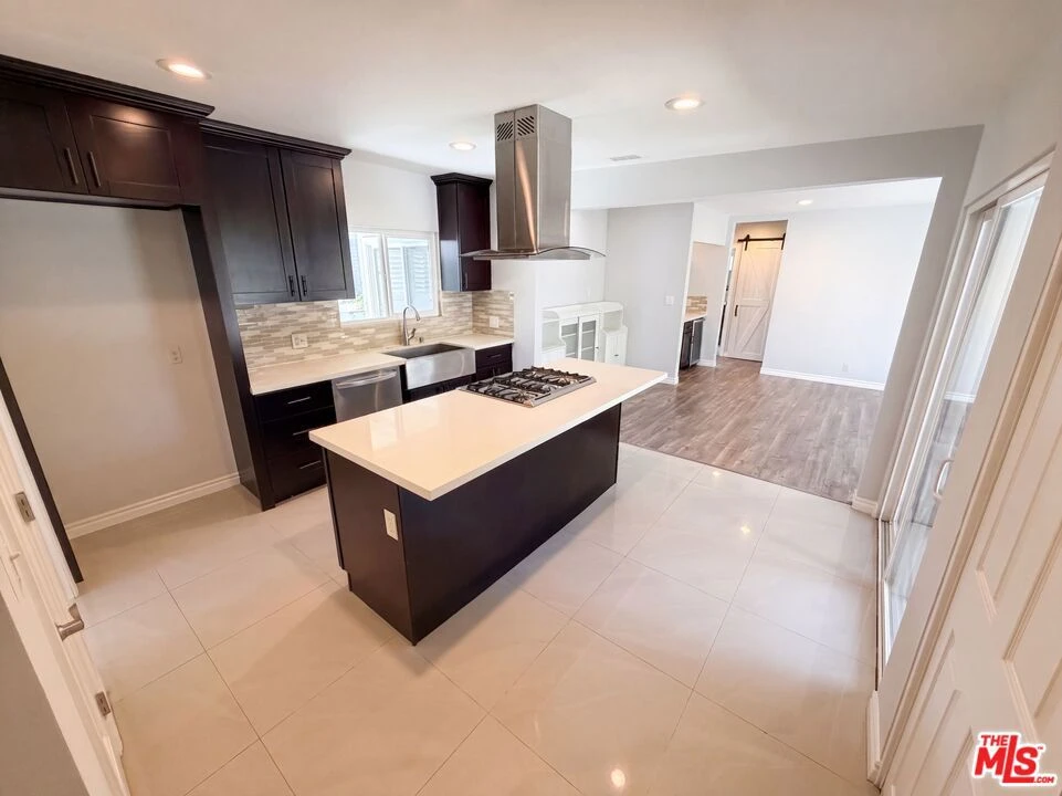 Interior 1