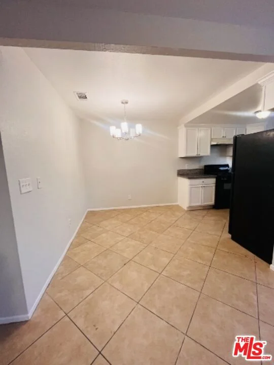 26416 San Jacinto Street 26420 photo 2