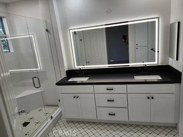 2733 Dietrich photo 2