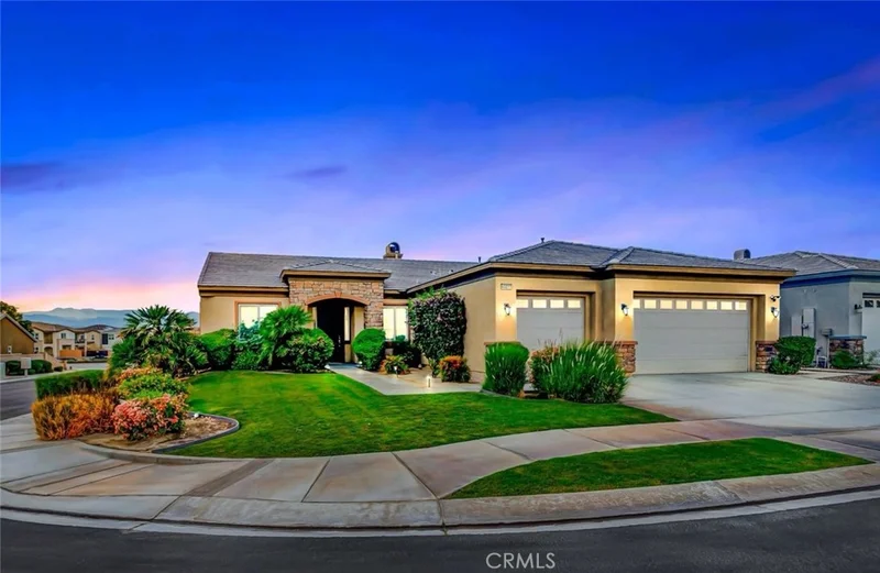 43277 Sentiero Drive