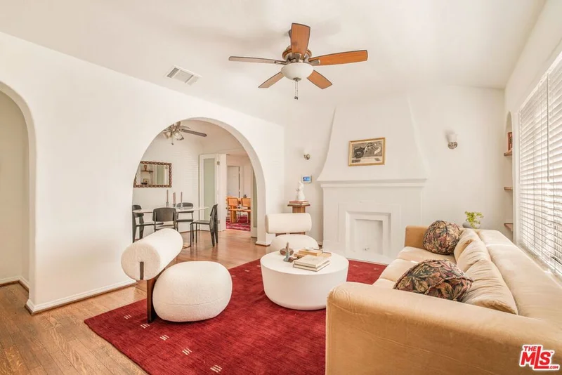 121 N Avenue 59 photo 2