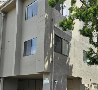 250 River Street 420 photo 2