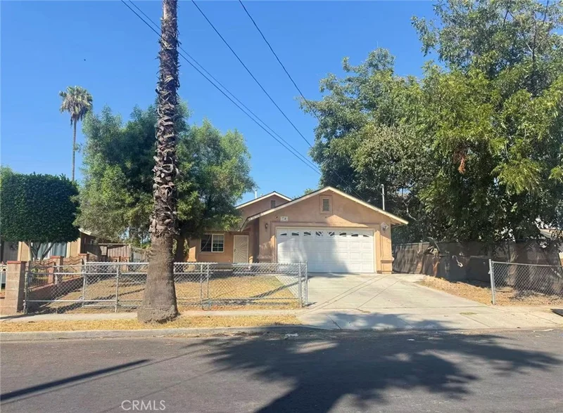 970 N Mayfield Avenue