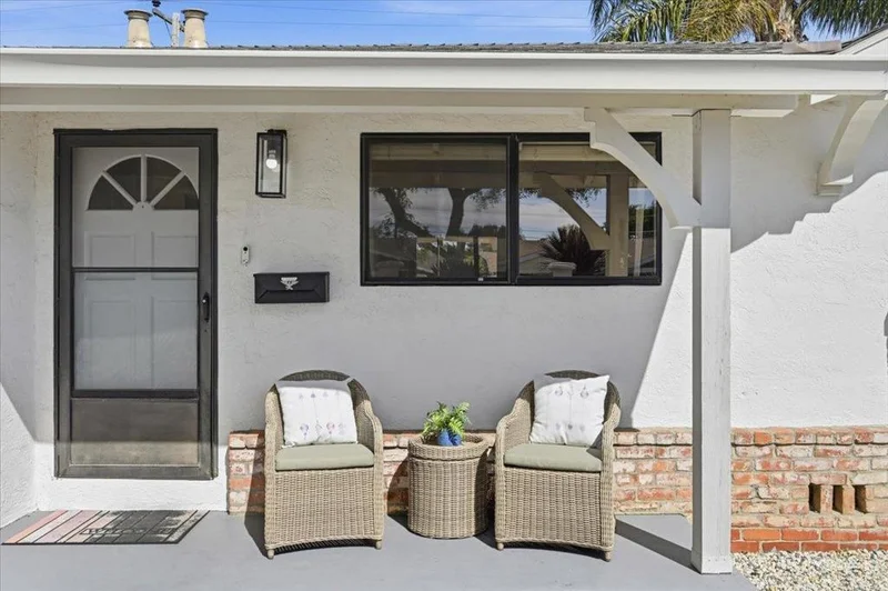 25608 Barnard Street photo 2