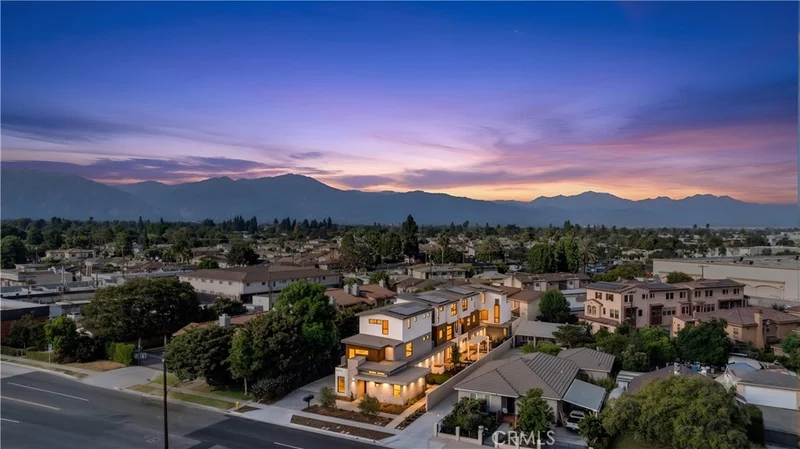 4450 Temple City Boulevard A photo 2