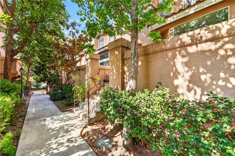 2801 Sepulveda 8