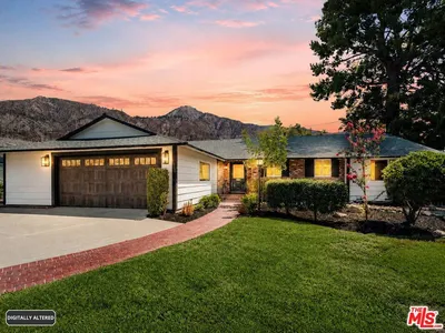 1920 N Altadena Drive