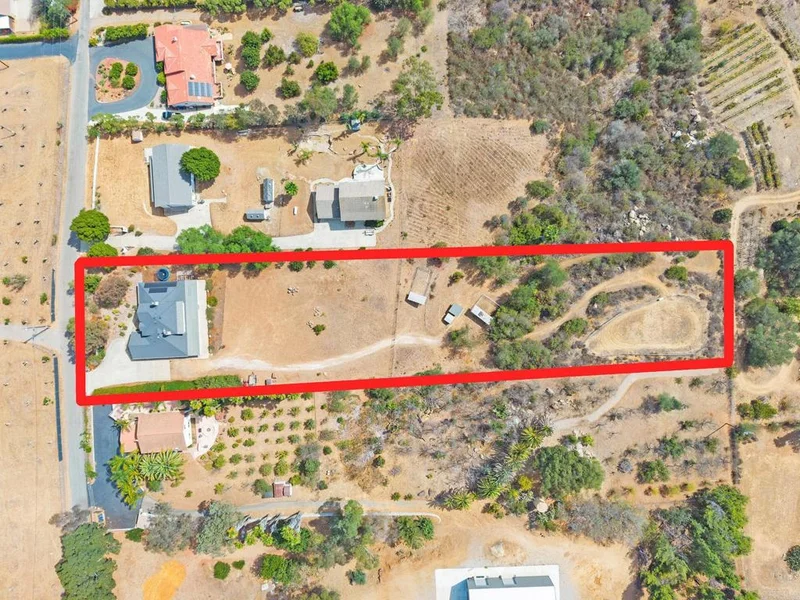 1850 Canyon Heights Road photo 2