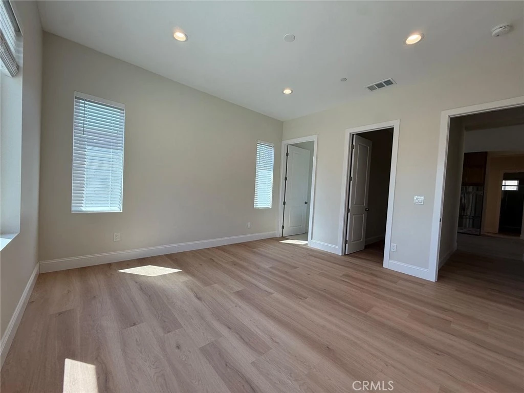 Interior 2