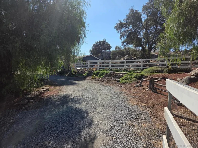 Photo 2 of 40781 Gibbel