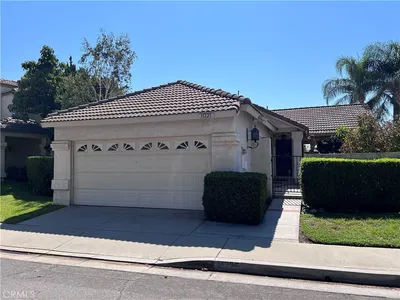 11225 Drake