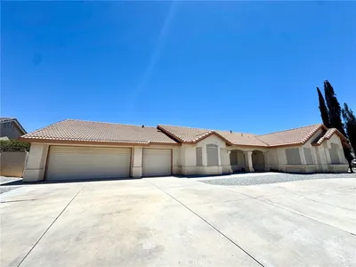 12789 Yorkshire Drive photo 2