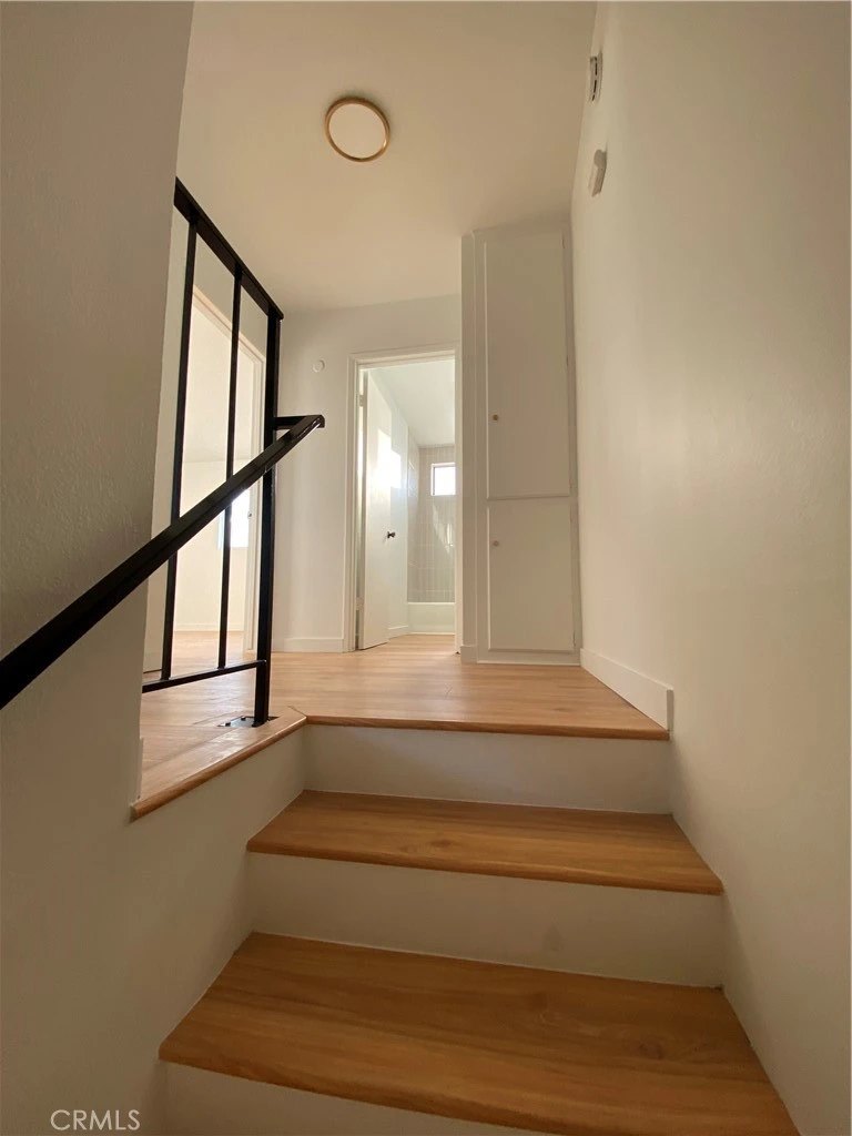 Interior 4