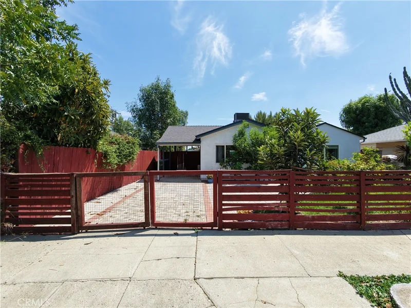 6928 Lubao Avenue photo 2