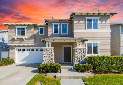 515 E Cypress