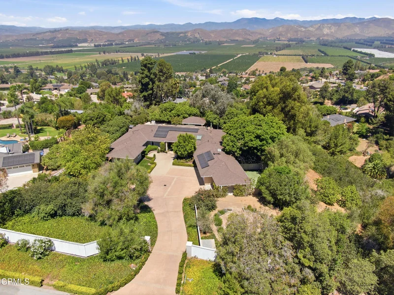 125 Vientos Road
