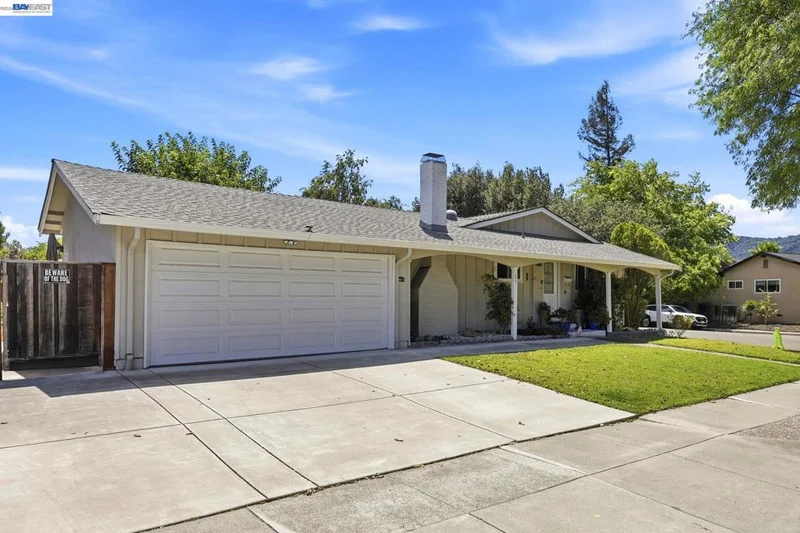 4315 Denker Dr photo 2